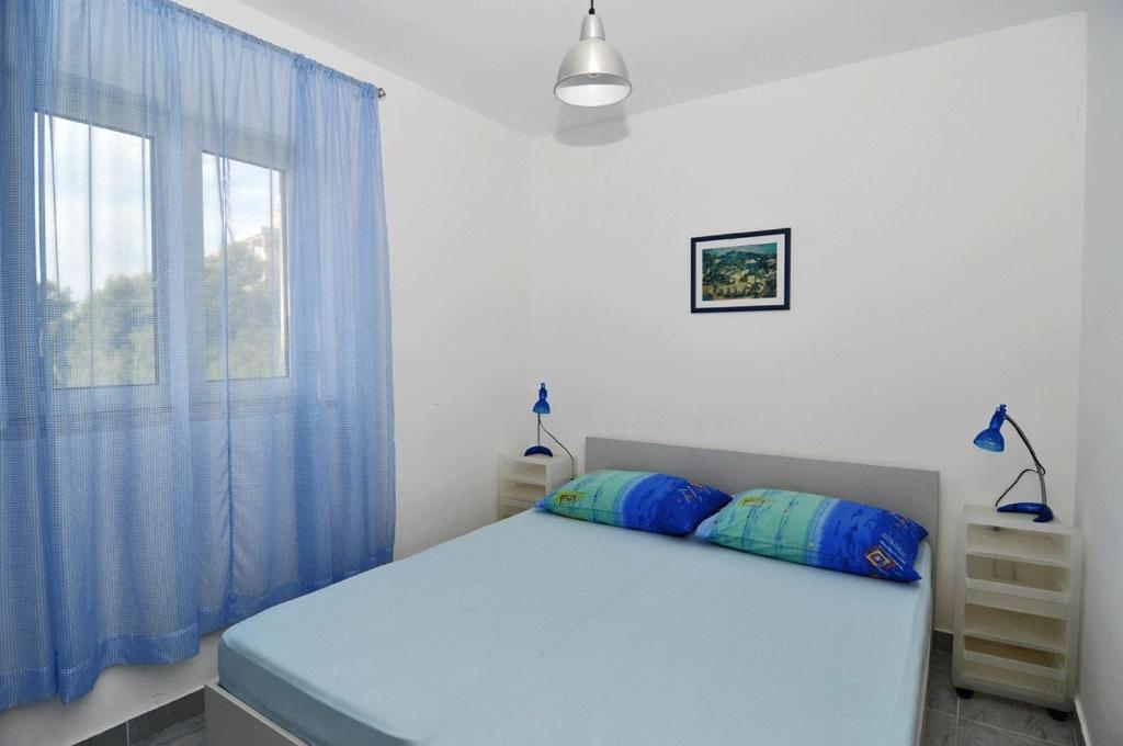 Apartments By The Sea Pasadur, Lastovo - 8351 Uble Exterior photo